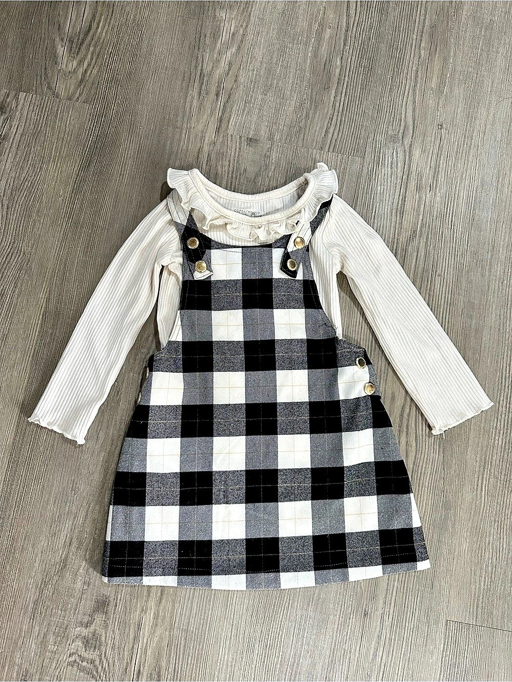 Max Studio Kids plaid jumper dress Girls 2T Black & White Checkered Dress